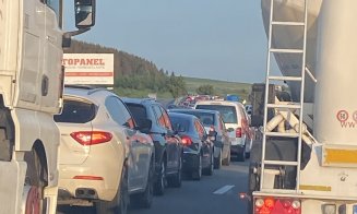 Trafic infernal lângă Tureni din cauza unui accident. Cozi kilometrice pe drumul spre Turda