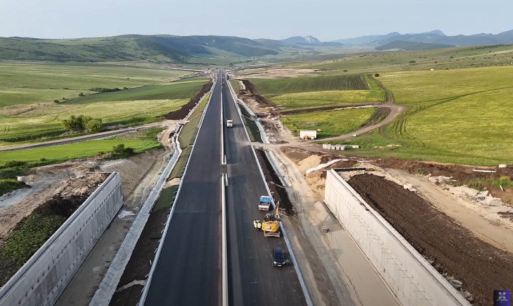 Noi imagini de pe DEx de la Tureni. Cum arată acum șantierul și când se deschide traficul