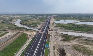 Cum arată mega-podul construit de UMB pe A7. E aproape de inaugurare
