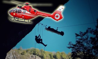 A intervenit elicopterul SMURD în Cheile Turzii / Victime extrase cu targa, prin aer, din defileu