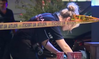 O fetiţă de 2 ani a murit după ce a căzut de la etajul 11 / Martorii spun că bunicul ar fi scăpat-o din braţe