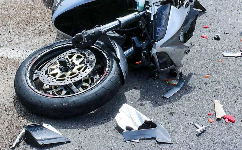 Cum s-a produs accidentul între motocicliști pe Valea Chintăului din Cluj. Un bărbat a fost grav rănit