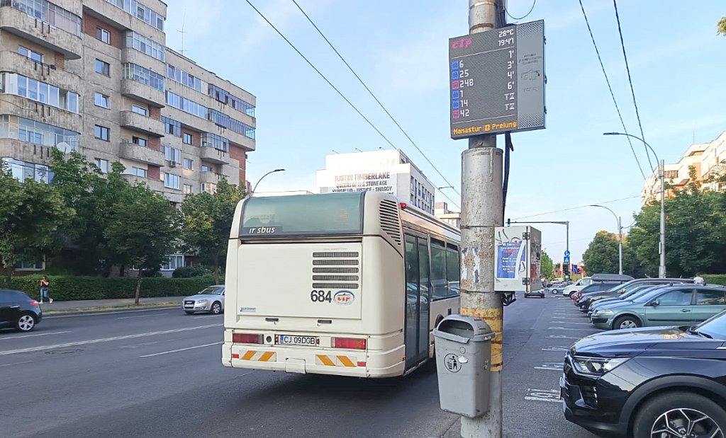 Cam câte grade să fie în ”cuptoarele pe roți” ale CTP, fără aer condiționat, dacă afară, la umbră, sunt 28?