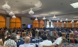 Alin Tișe, impresionat de cei care au fost la lansarea cărții sale: „Într-o lume care aleargă, voi v-ați oprit”