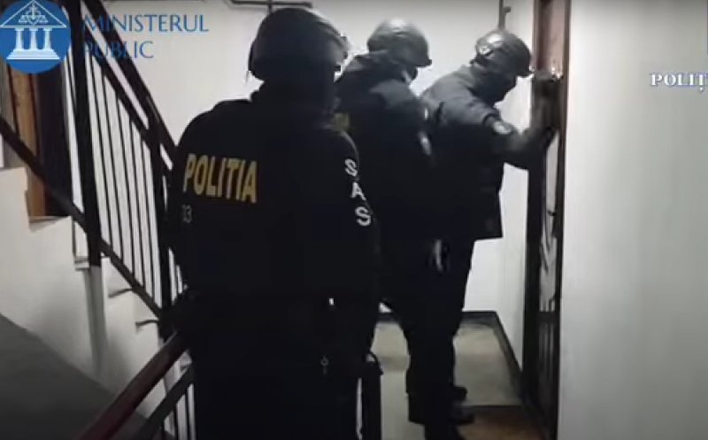 Hoți dintr-un județ vecin, prinși la furat în Cluj. Cum au acționat și ce sume au găsit polițiștii în urma perchezițiilor