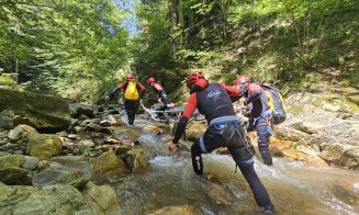 Peste 20 de persoane au fost salvate sâmbătă din zonele montane de salvamontiști. Câte solicitări au fost de la Cluj