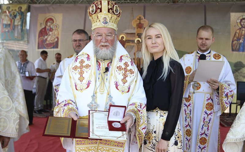 Fostul primar fugar din Baia Mare, condamnat la 5 ani cu executare pentru șpagă, decorat de Episcopia Maramureșului