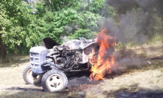 Tractor cuprins de flăcări. Pompierii clujeni au intervenit de urgență