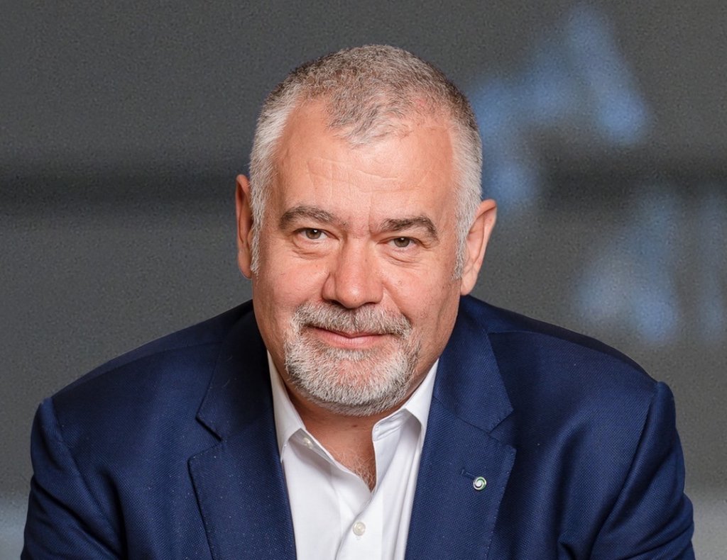 FWF by AROBS, desemnată partener UiPath Fast Track pentru a susține adoptarea Agentic Automation în România și în Europa Centrală și de Est
