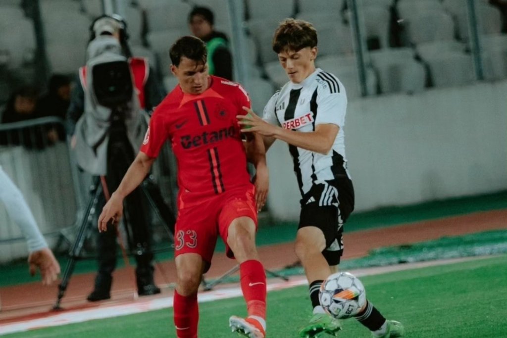 Încă un tânăr "student" ajunge la Liga a 2-a. Va juca pentru o formație retrogradată recent