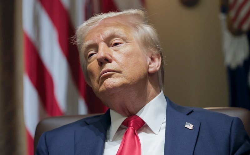 Președintele american Donald Trump spune că SUA au dat prea multe arme Ucrainei. Ce a discutat cu Putin