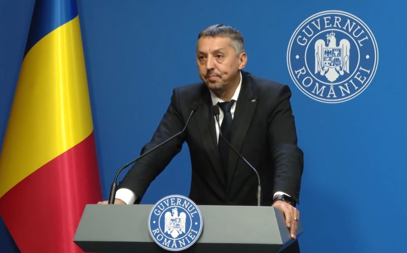 Ce va aduce toamna în Educație: mai mulți elevi într-o clasă, mai puține burse și modificări la salarizarea profesorilor