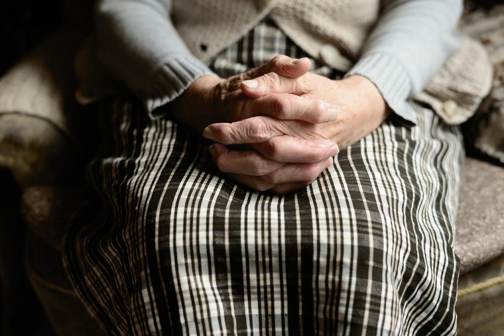 Vești bune pentru pensionari! Recalcularea pensiilor continuă. Metoda de calcul va lua în considerare şi alte venituri temporare