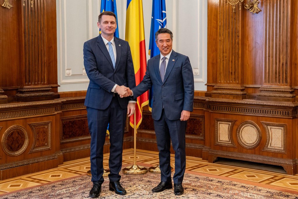 Zile importante pentru Mircea Abrudean. Ce întâlniri oficiale a avut șeful Senatului