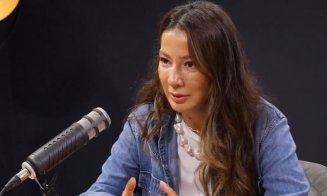 Bursa Molecule F de la Gala UAD Fashion – sprijin real pentru tinerii absolvenți, viitori designeri români. Mirela Bucovicean: Educația și know-how-ul, investiții pe termen lung