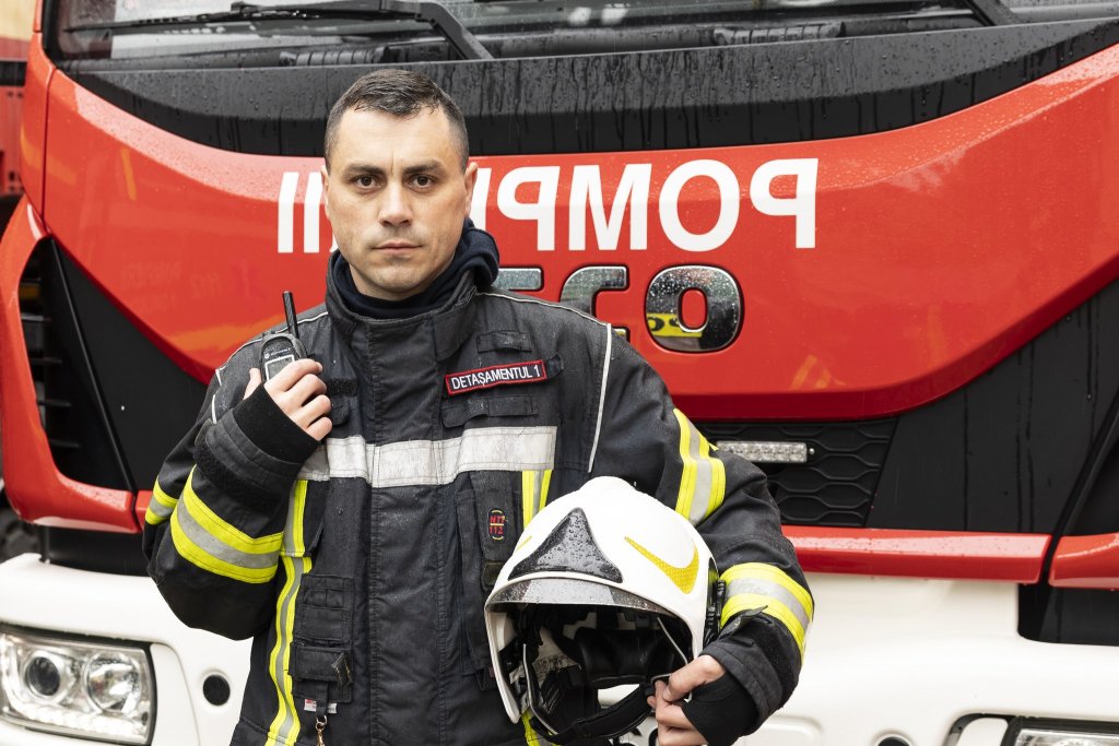 Peste 170 de intervenții într-un singur weekend pentru ISU Cluj: un mort, un minor rănit și un incendiu violent, printre cele mai dificile misiuni