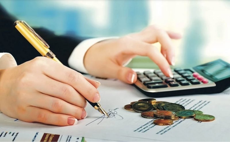Noi detalii despre pachetele 2 și 3 de măsuri fiscale: reducerea personalului în administrațiile locale și noi reguli de impozitare