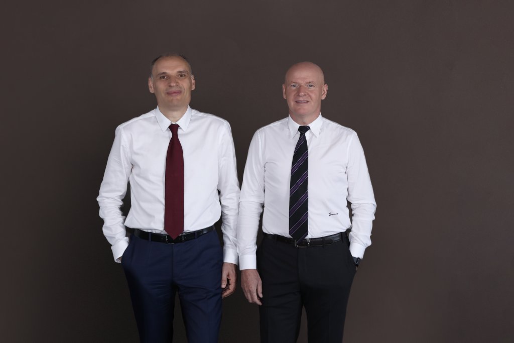 Frații Pavăl, cu afaceri și la Cluj, se extind pe piața de bricolaj din Grecia. O achiziție strategică