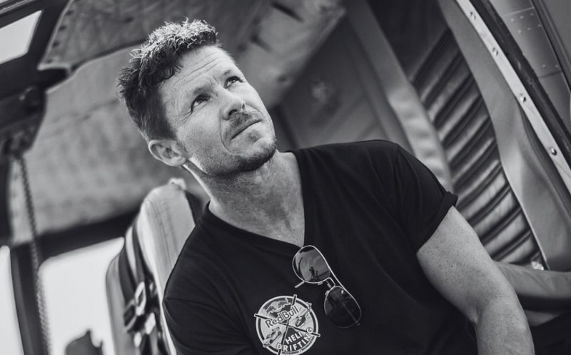 Moartea lui Felix Baumgartner. Ce s-ar fi întâmplat în timpul zborului cu parapanta