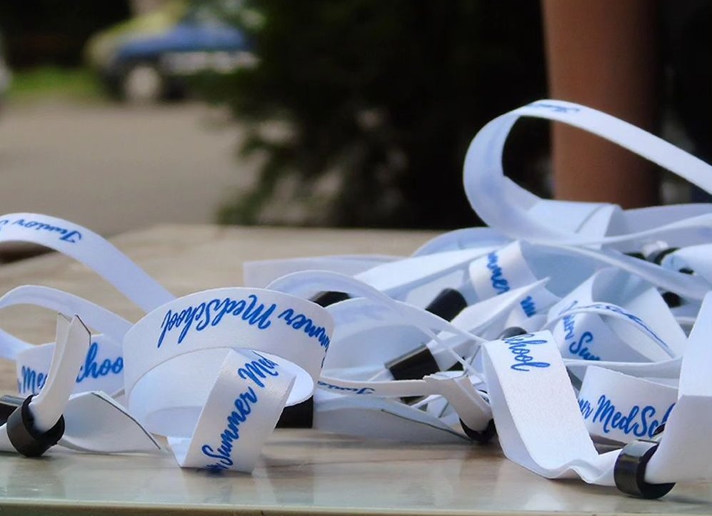 Începe Junior Summer MedSchool, tabăra în care 100 de elevi vor afla cum e viața de student la UMF Cluj