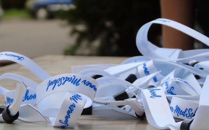 Începe Junior Summer MedSchool, tabăra în care 100 de elevi vor afla cum e viața de student la UMF Cluj