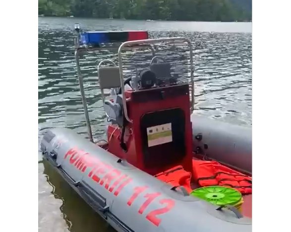 Tânărul scos de scafandri din Lacul Tarnița a murit