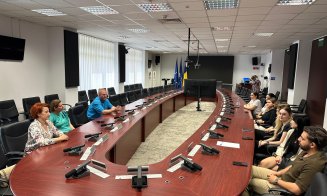 Studenți clujeni, în practică la Consiliul Județean: „Extrem de entuziaști și dornici să observe”