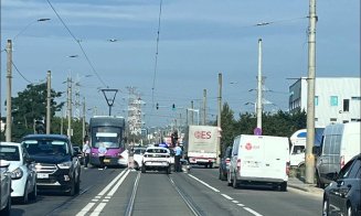 ACCIDENT în Cluj-Napoca, pe Bulevardul Muncii / ”Se aglomerează”