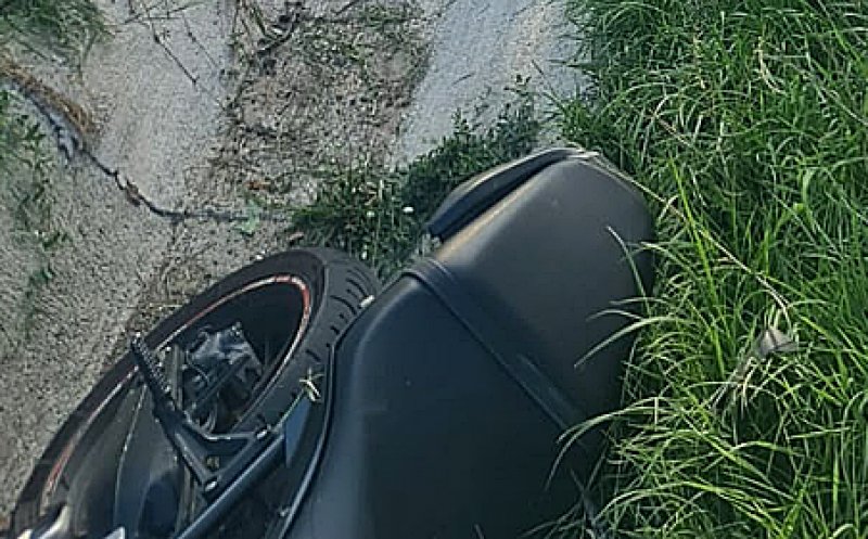 Cum s-a produs accidentul din Răscruci / Un motociclist de 25 de ani s-a izbit de un cap de pod