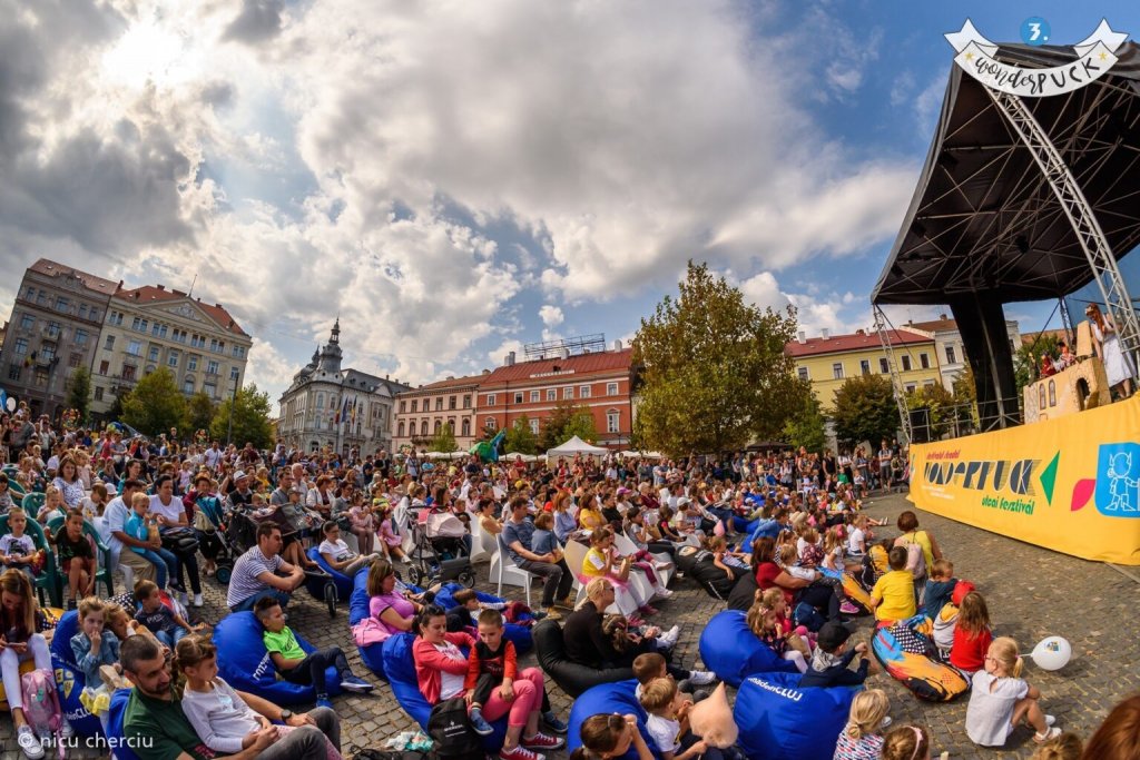 Teatru Puck invită prichindeii la Festivalul Stradal WonderPuck 2025