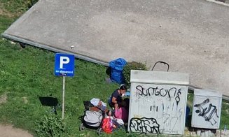 ȘATRA de Mănăștur: ”Fântânile arteziene au ajuns piscine. Poliția locală vine și pleacă. Ei tot acolo rămân”
