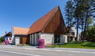 Așa DA arhitectură! Lemn, piatră și argilă + meșteri locali iscusiți în Țara Călatei, din județul Cluj / Echilibru între prezent și tradiție