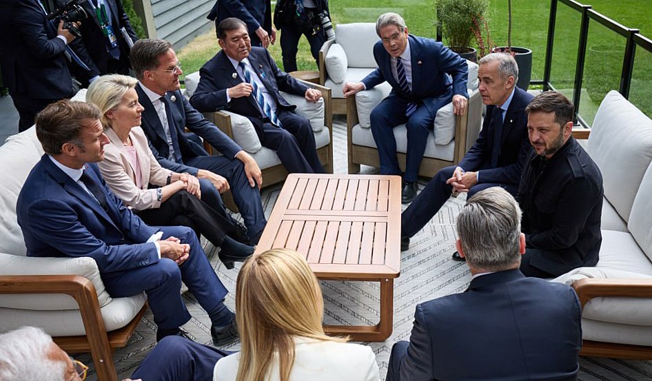 Cine merge luni cu Zelenski la Casa Albă pentru întâlnirea cu Trump