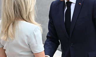 Cine este blonda de la Casa Albă care i-a întâmpinat pe liderii europeni / De numele ei se leagă un scandal