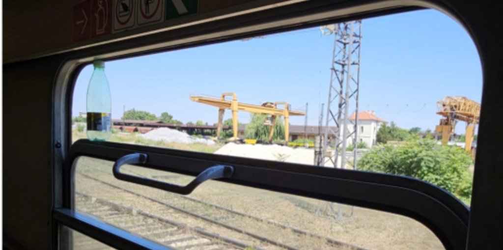 Un nou incident grav la CFR: pasageri răniți de un geam în trenul Mangalia–Oradea, la scurt timp după cazul fetițelor din trenul spre Cluj