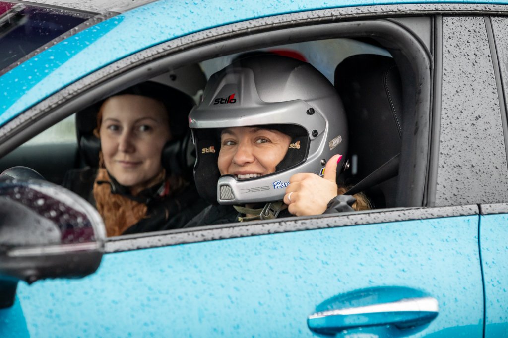 Clujul devine capitala motosportului feminin în weekendul 22-24 august / Startul Festiv, pe platoul de la Cluj Arena - Sala Polivalentă
