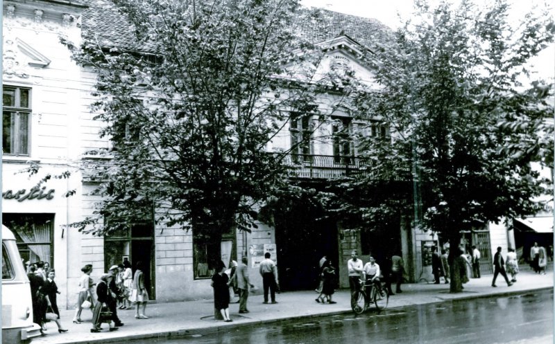 Palatul Teleki-Mikes de pe actuala stradă Memorandumului (magh. Unió utca), în anul 1963