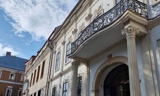 Știați că prima maternitate din Cluj-Napoca a fost inaugurată în 1851, în actuala Piață a Muzeului? În acele vremuri bărbierii-chirurgi asistau nașter