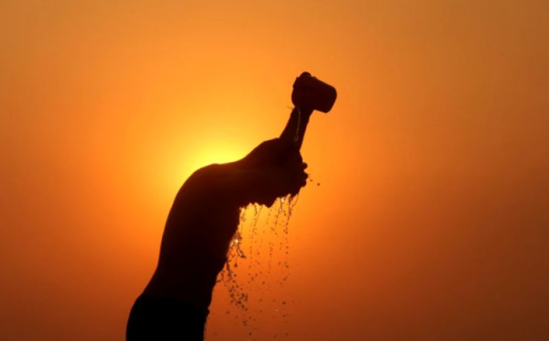 Valurile de căldură pot accelera îmbătrânirea la fel de mult ca fumatul sau consumul de alcool