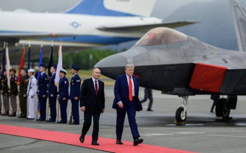 Rareș Bogdan: „Putin joacă la cacealma și ține Europa în șah. Nu trebuie să cedăm!”