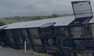De s-a răsturnat autocarul din tragicul accident de la Dumbrava. Un bărbat a murit și alte 9 persoane au fost rănite