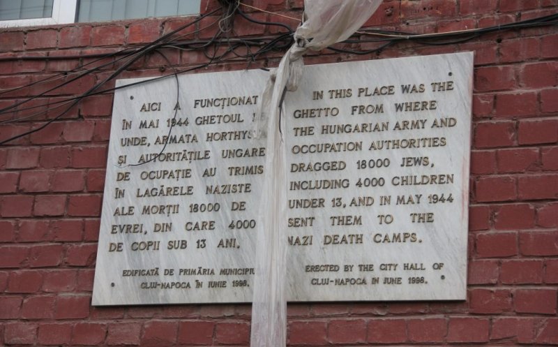 IMAGINI din școala ridicată pe ruinele fostului ghetou evreiesc din Cluj / Mii de evrei au plecat de aici în trenuri ale morții spre lagărul de exterminare de la Auschwitz