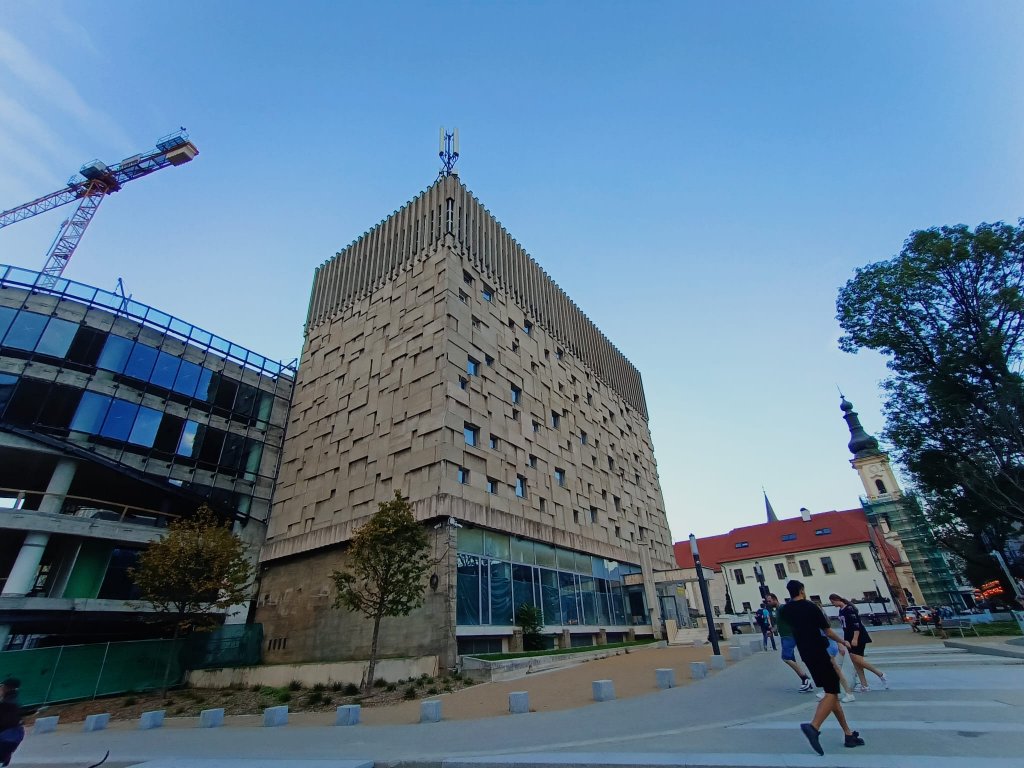 E OFICIAL! Primăria Cluj-Napoca vrea să cumpere Palatul Telefoanelor. La ce va fi folosită clădirea