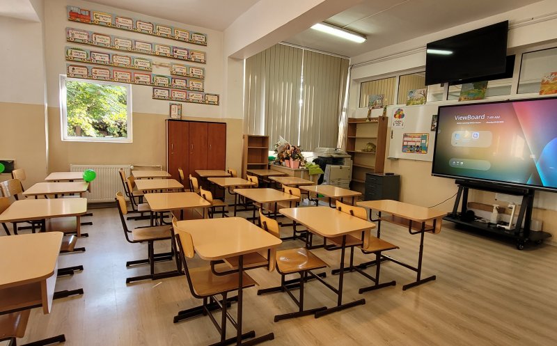 Gata vacanța, a început școala! Structura anului școlar 2025-2026/ Când pică vacanţele