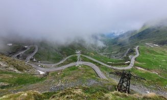 Accesul pe cel mai spectaculos drum din România nu va mai fi gratuit. Ce taxă ar putea fi plătită pe Transfăgărășan