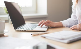 Angajatorii au timp până la sfârșitul anului să treacă la Reges Online. Termenul de înscriere, prelungit