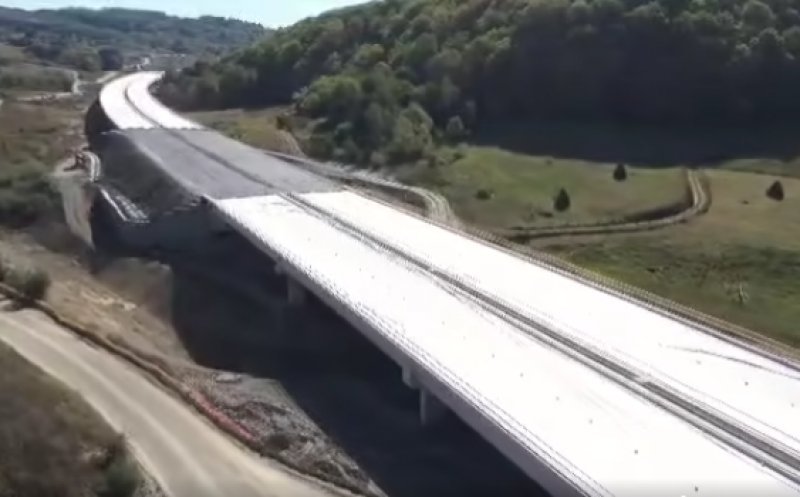 Se apasă pe accelerație pe un lot de autostradă aflat în lucru! Ar putea fi inaugurat înainte de termen