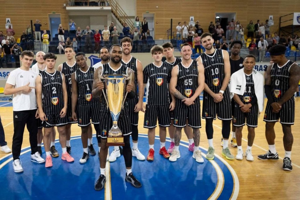 "Suntem mândri de voi!" Emil Boc a transmis un mesaj emoționant echipei U-BT Cluj
