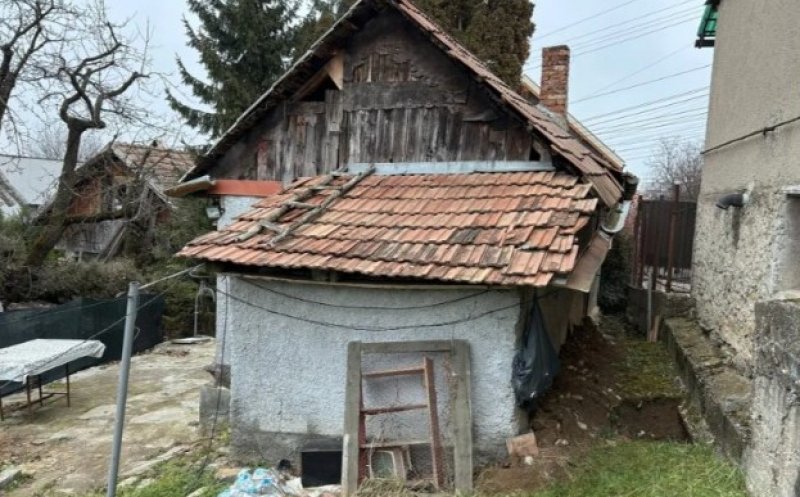 Ce se mai vinde prin Cluj-Napoca: Casă dărăpănată, pe piața imobiliară cu 350.000 euro. E într-un prestigios cartier din oraș
