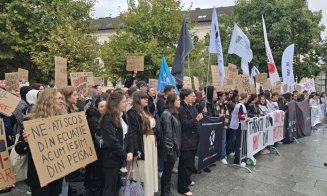 An universitar început cu protest la Cluj. Ce îi nemulțumește pe studenți